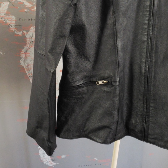 PB MARTIN GENUINE LEATHER JACKET WOMEN LARGE. - Picture 2 of 8